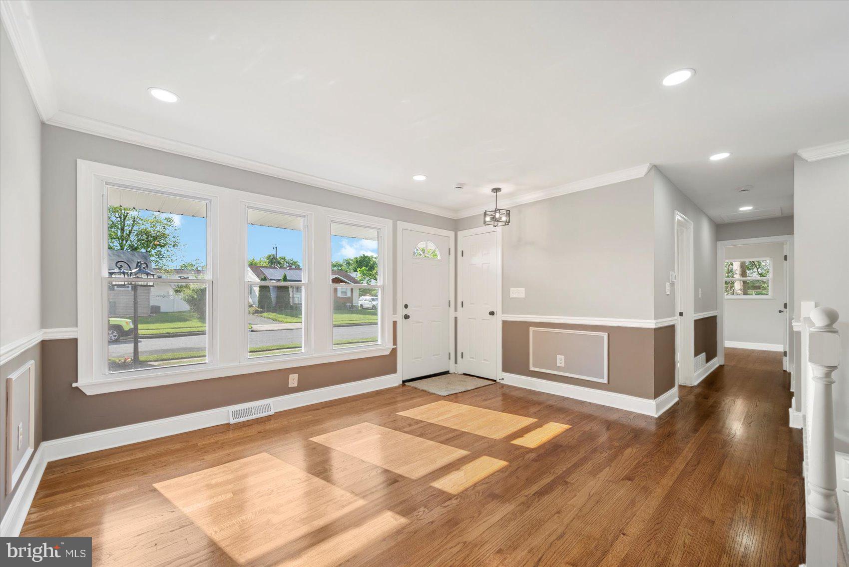 WINDSOR - Residential