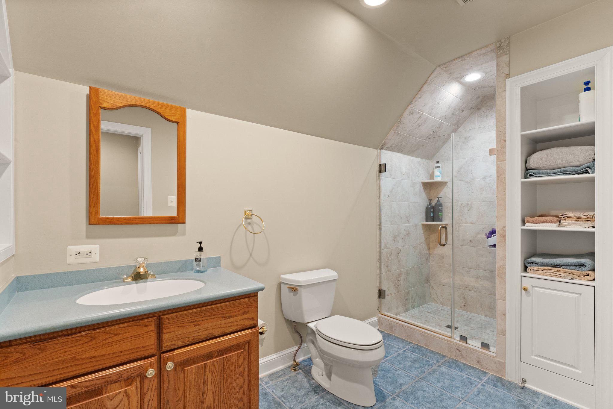 DRAKE, J B - LAUREL HILL A/K/A - Residential