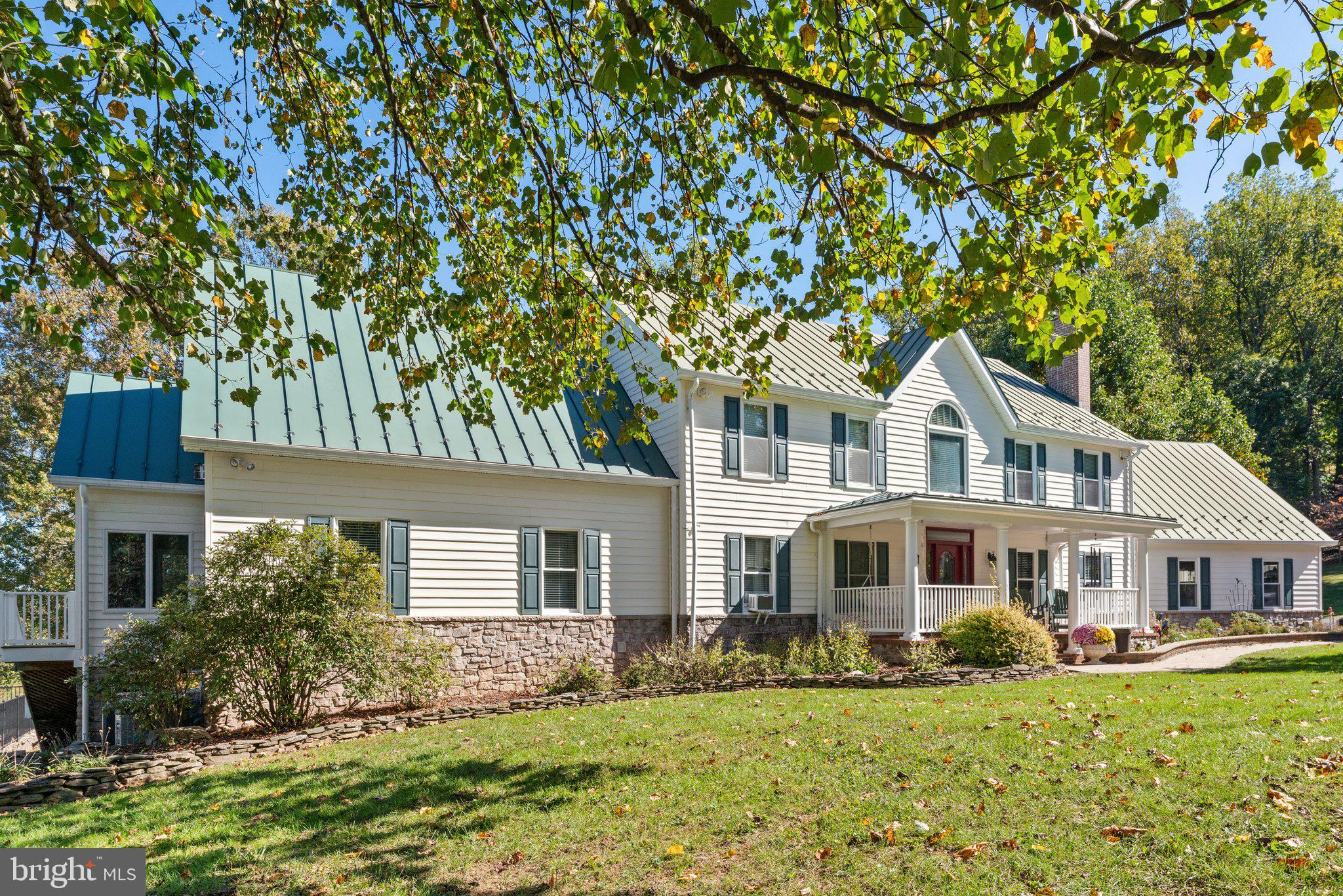 DRAKE, J B - LAUREL HILL A/K/A - Residential