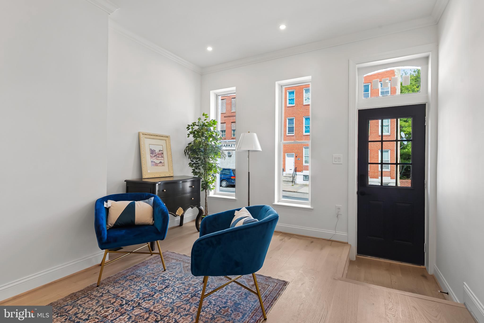 SANDTOWN-WINCHESTER - Residential