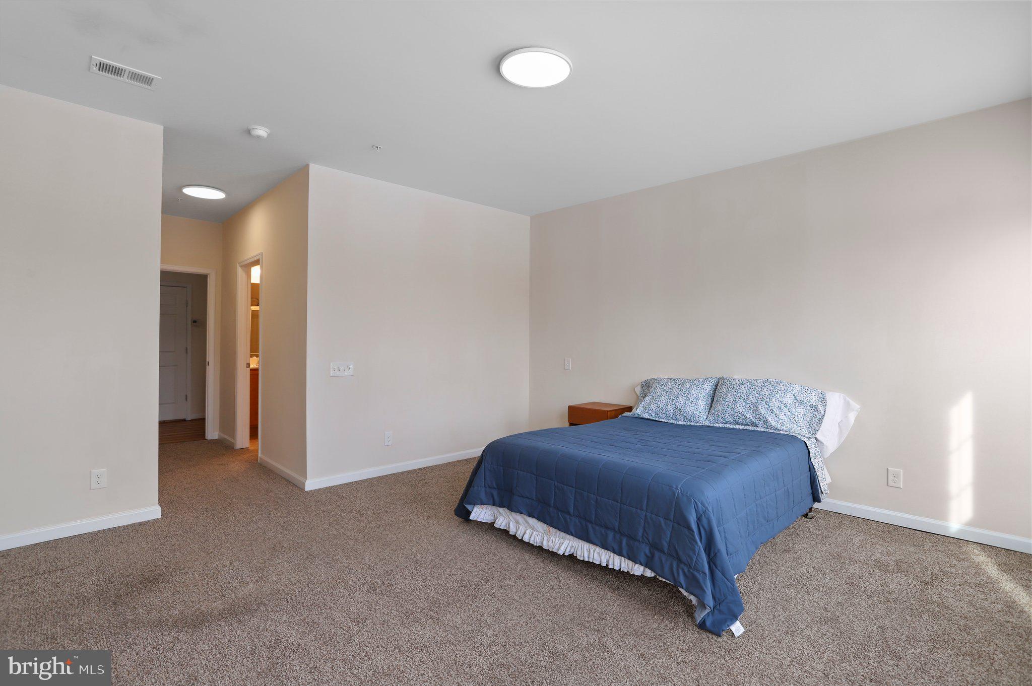 TOWNES AT GOOSE CREEK VILLAGE - Residential