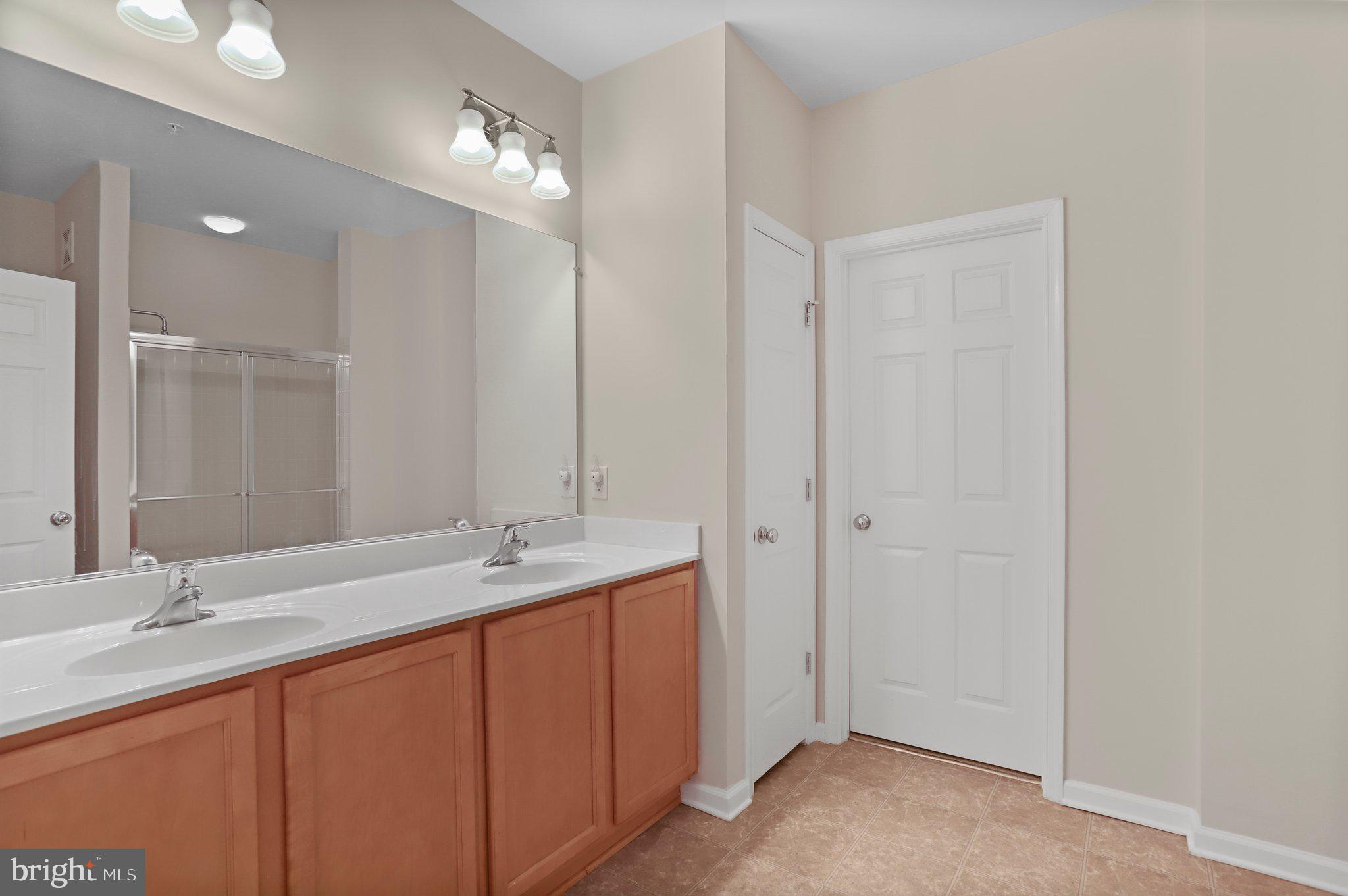TOWNES AT GOOSE CREEK VILLAGE - Residential