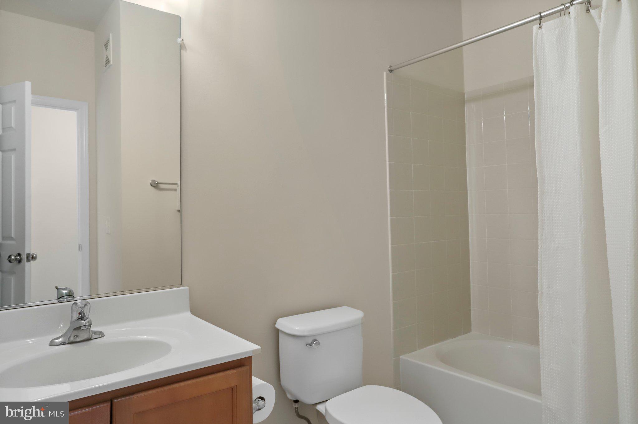 TOWNES AT GOOSE CREEK VILLAGE - Residential