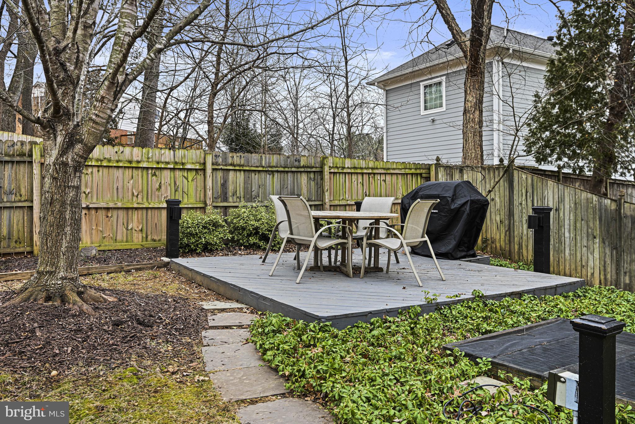 KENT GARDENS - Residential