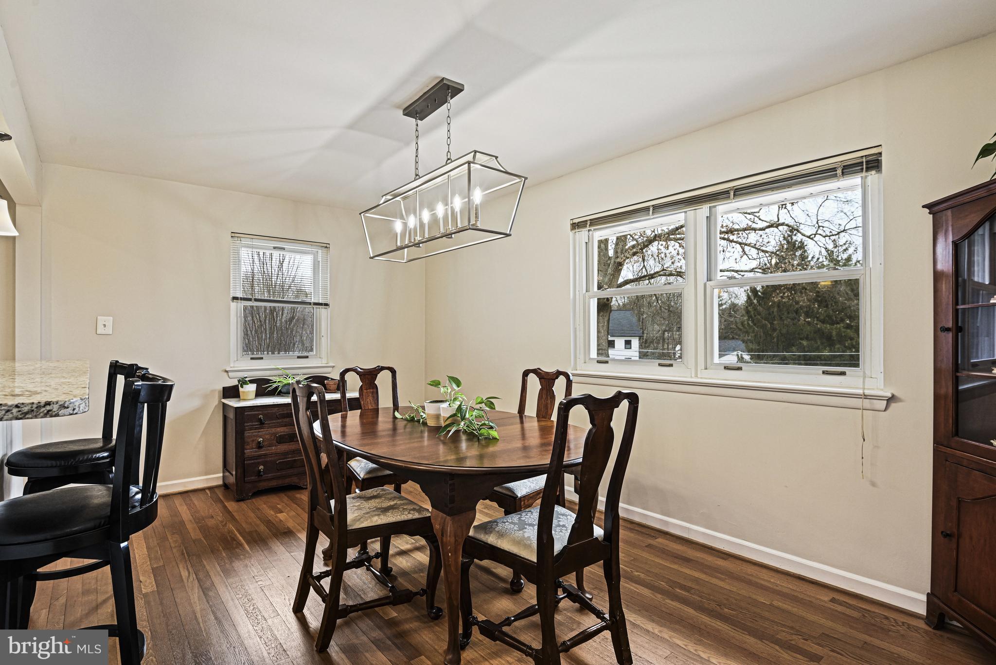 KENT GARDENS - Residential