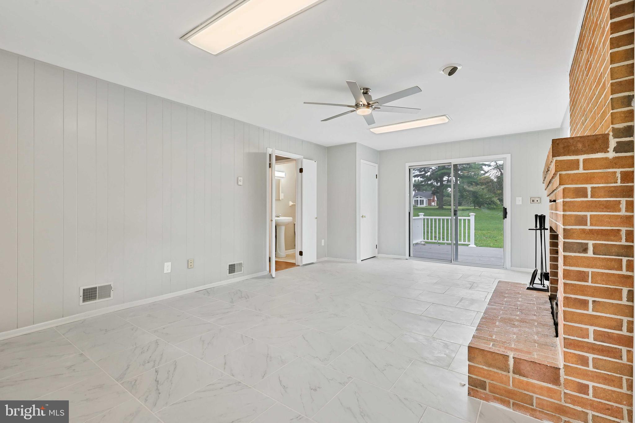 FALLSMONT - Residential