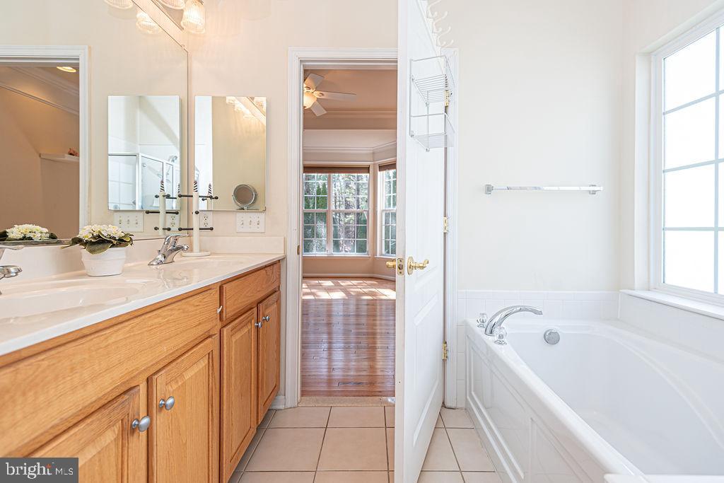 OCEAN PINES - THE PARKE - Residential