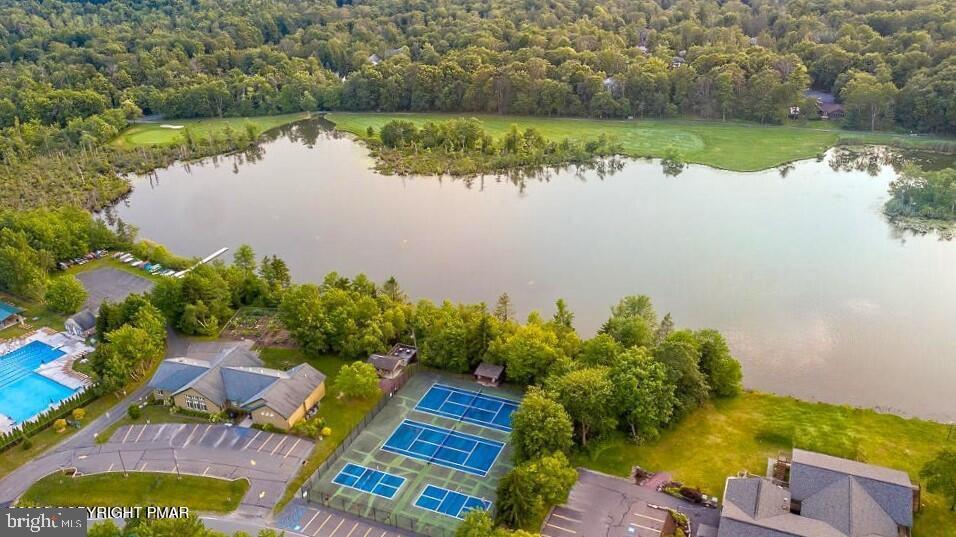 POCONO FARMS - Residential