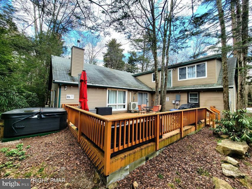 POCONO FARMS - Residential
