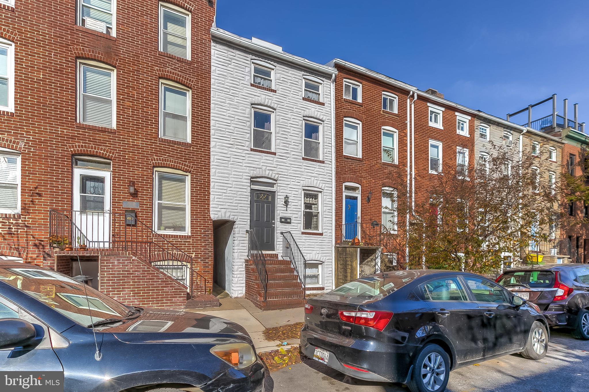ENJOY THE GOOD LIFE OF HISTORIC FELLS POINT WITH THIS BEAUTY ON BANK STREET!  SENSATIONAL LOCATION MAKES FOR AN EASY WALK TO PATTERSON PARK AND DOWN TO THE WATER TO ENJOY FELLS POINT'S FAMOUS BARS, RESTAURANTS AND SHOPPING! HOME FEATURES NICE OPEN FLOW LEADING TO OPEN PATIO ON MAIN LEVEL.  MULTIPLE LEVELS MAKES FOR PERFECT ROOMMATE SCENARIO. EASY WALK TO CATCH THE JOHNS HOPKINS BUS!
COME SEE TODAY AND MAKE CITY LIVING A REALITY!