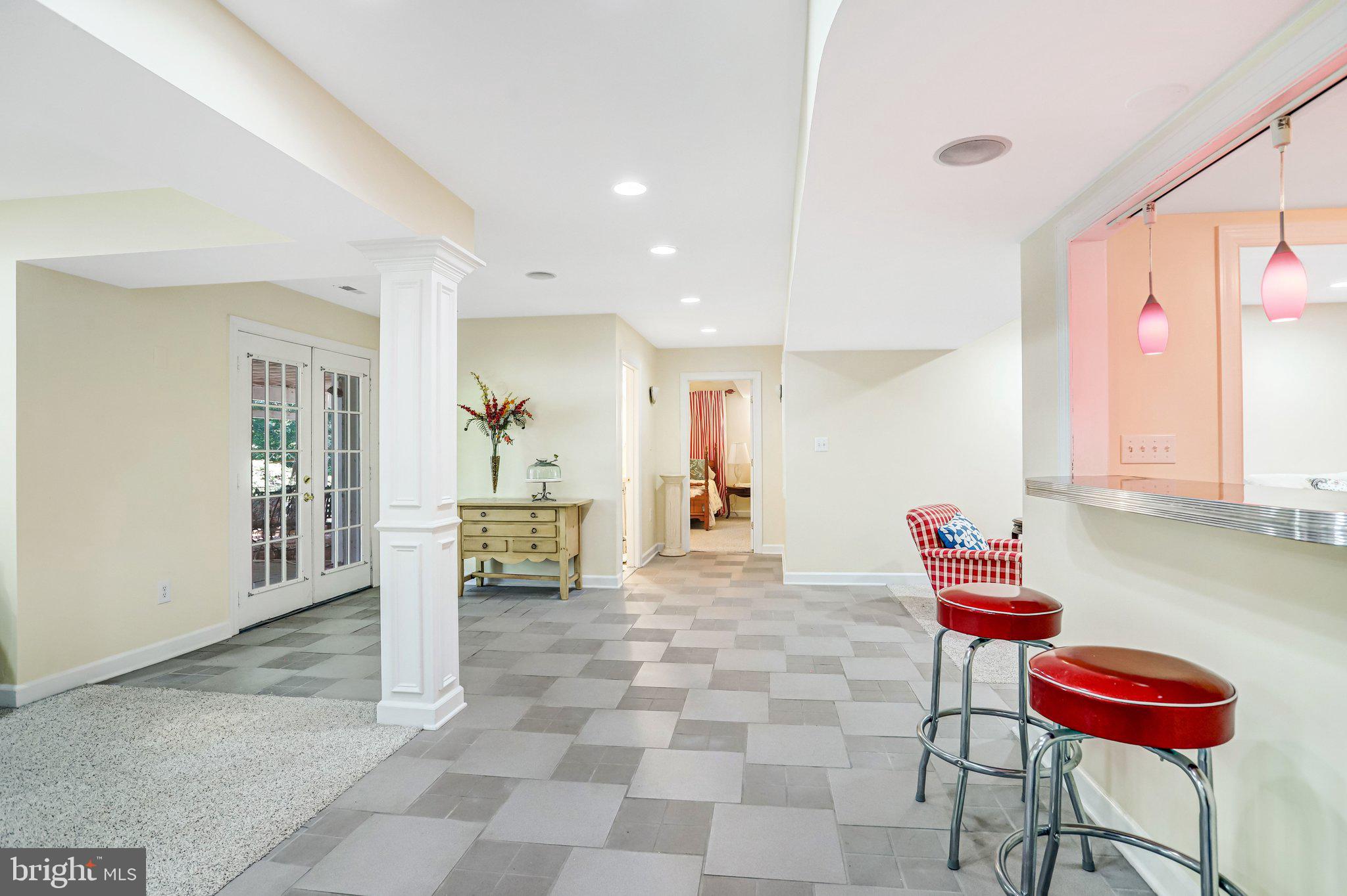 POTOMAC FALLS - Residential