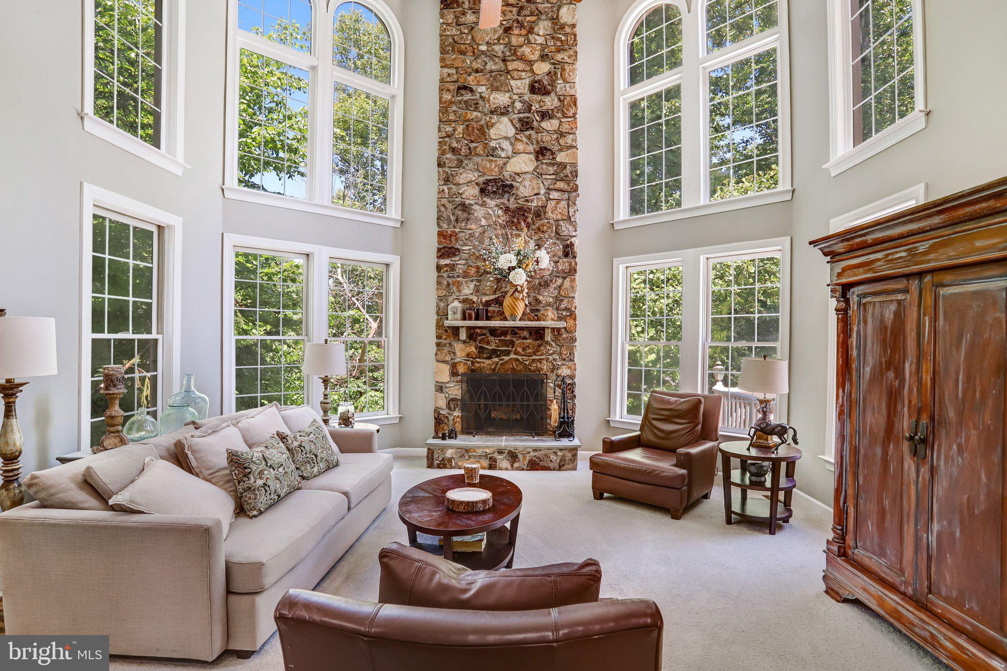 POTOMAC FALLS - Residential