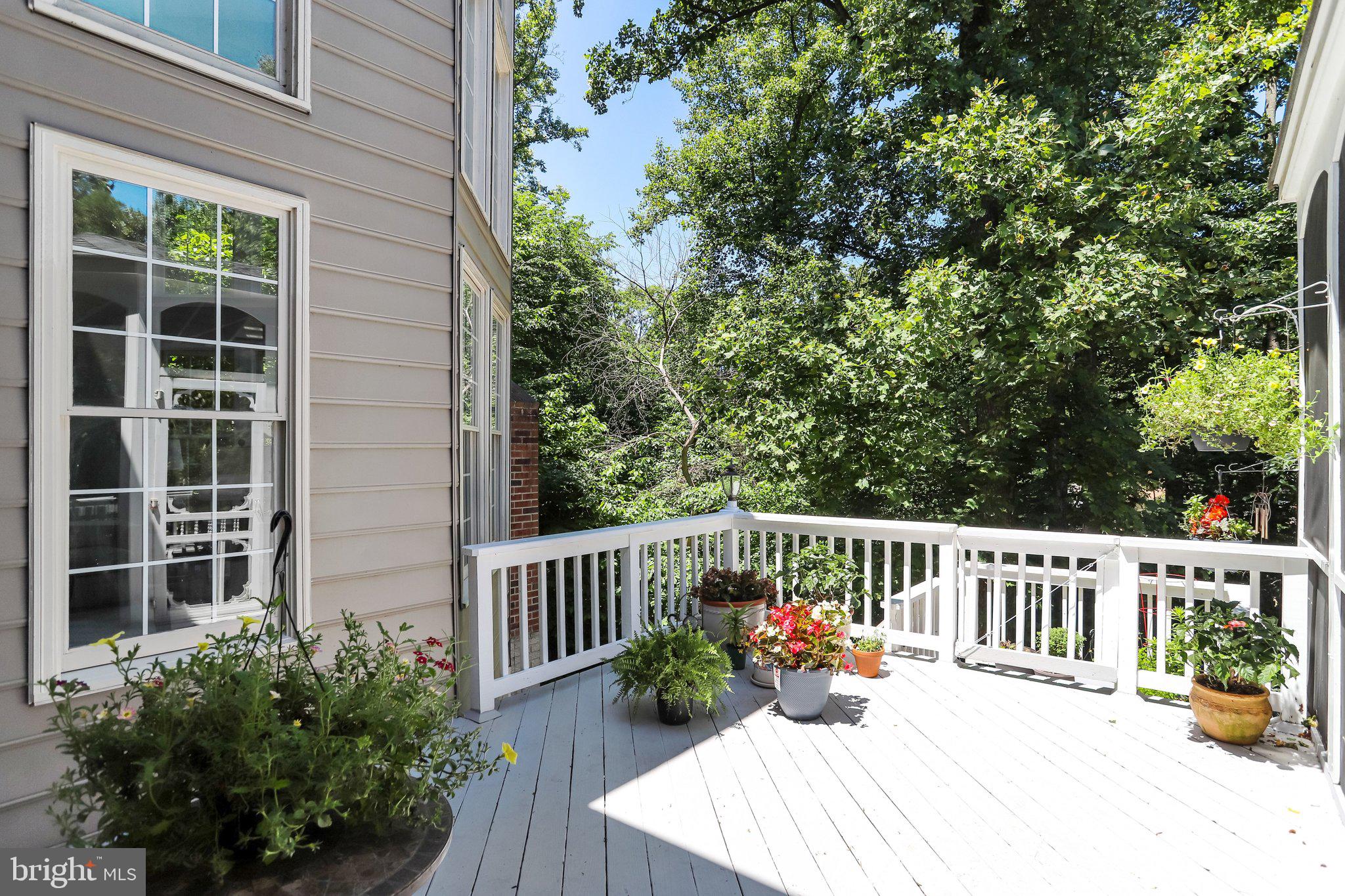 POTOMAC FALLS - Residential