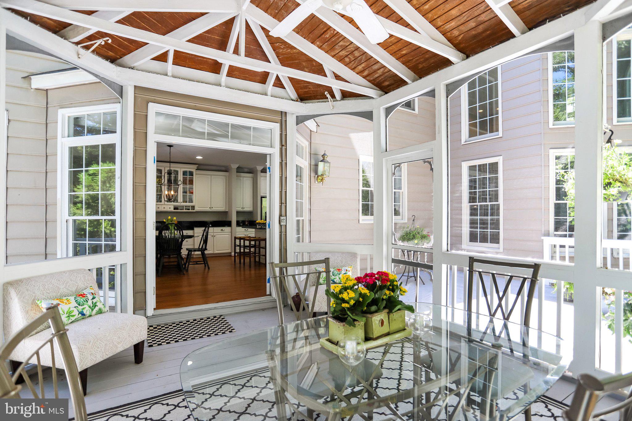 POTOMAC FALLS - Residential