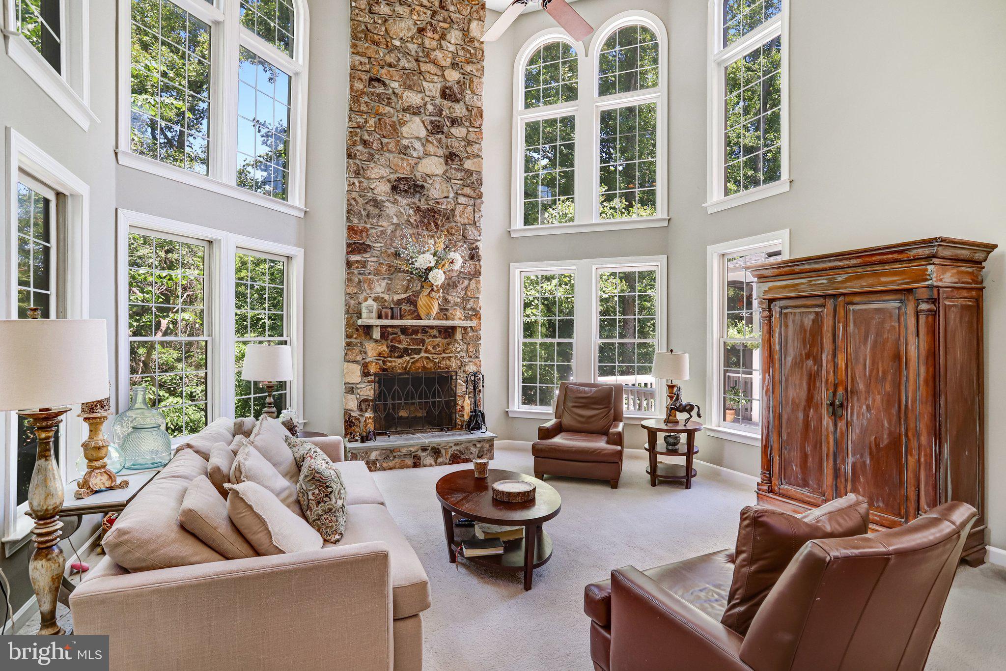 POTOMAC FALLS - Residential