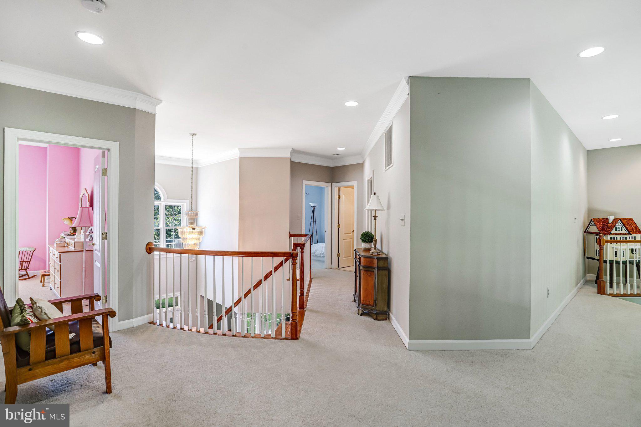 POTOMAC FALLS - Residential