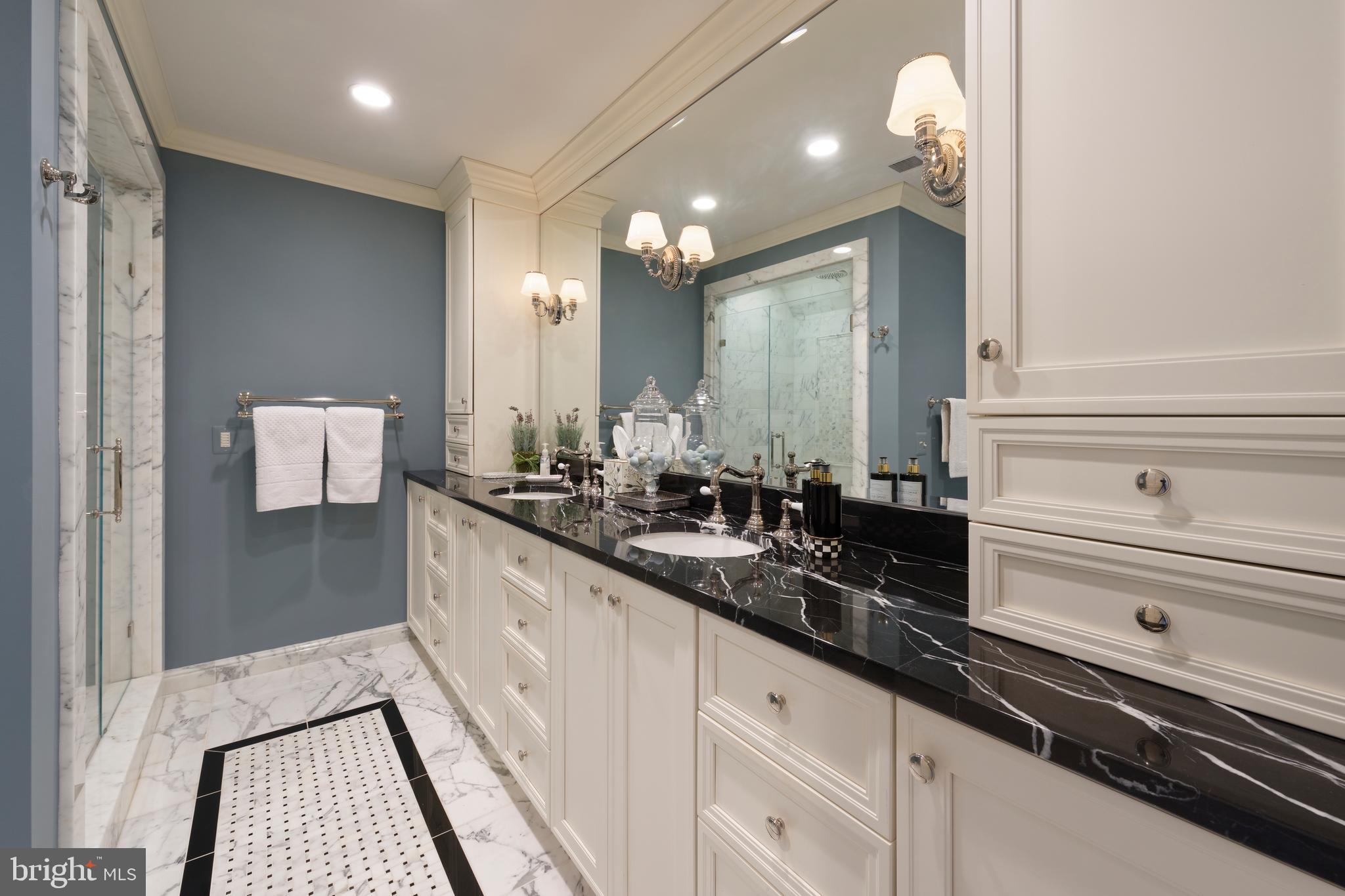 HARBORSIDE - Residential