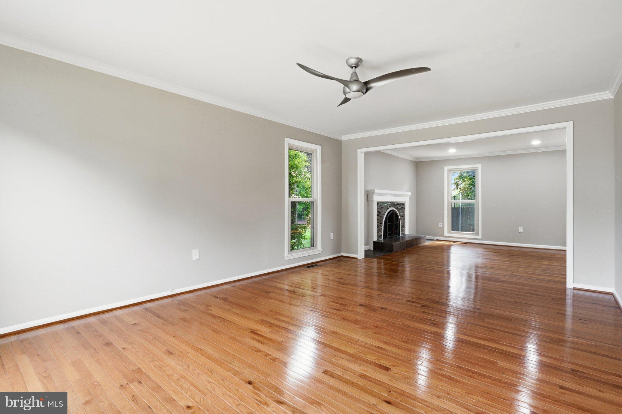 REDLAND STATION - Residential