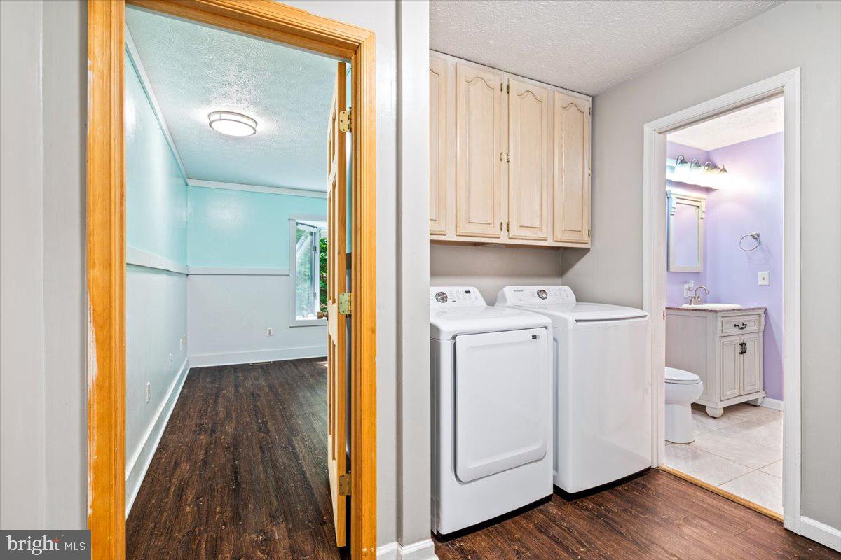 HIGHVIEW ESTATES - Residential