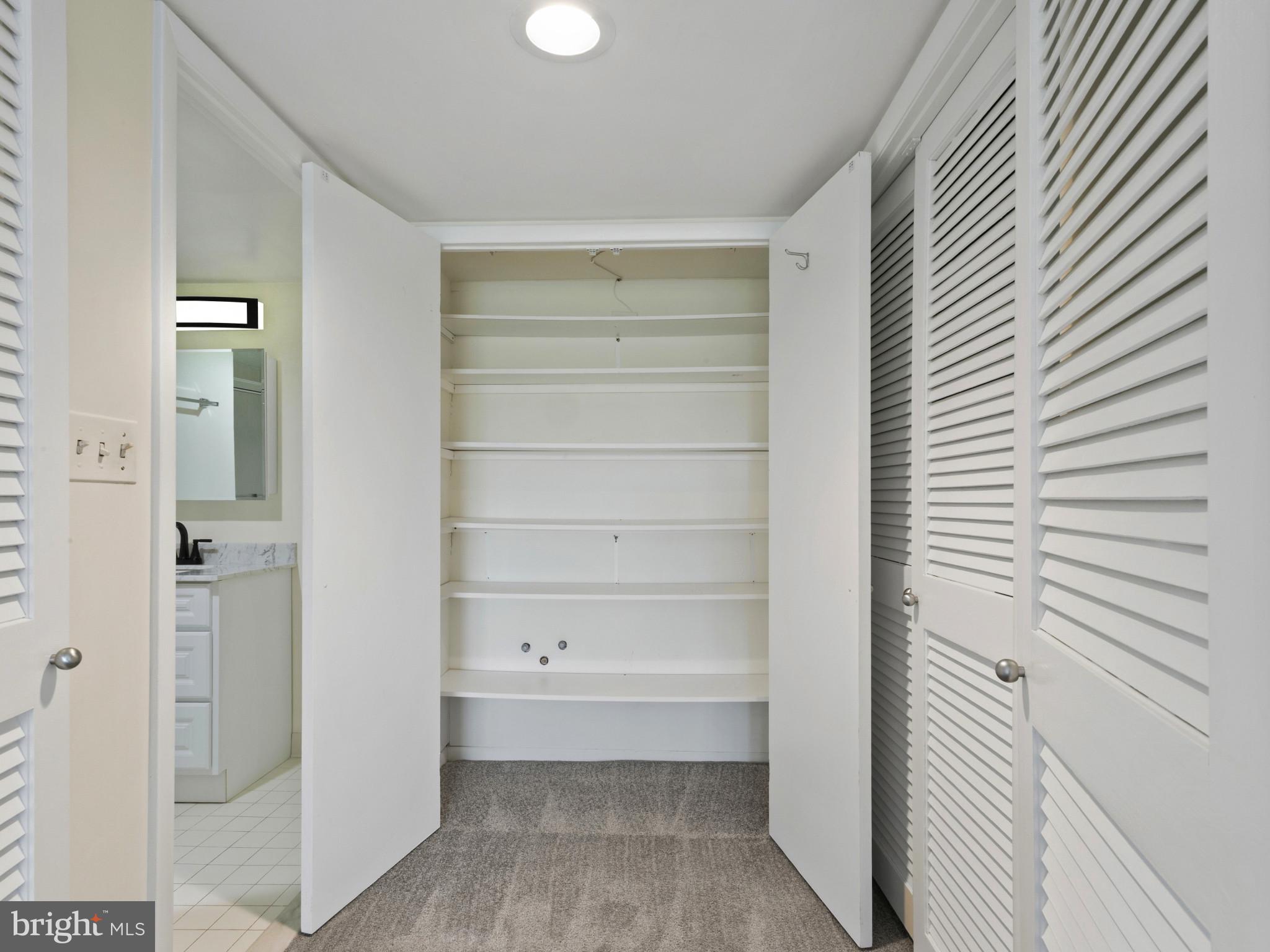 ANNEN WOODS - Residential