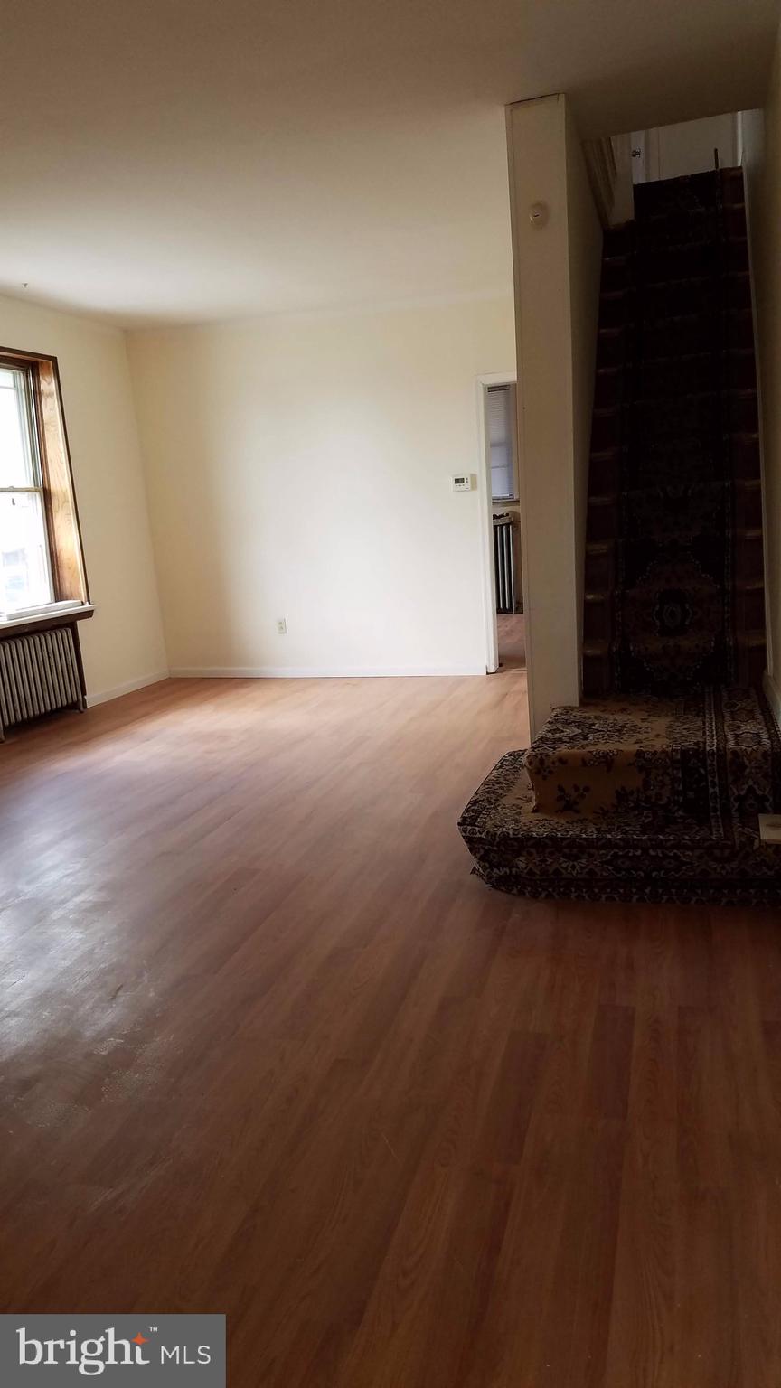 BRIDESBURG - Residential