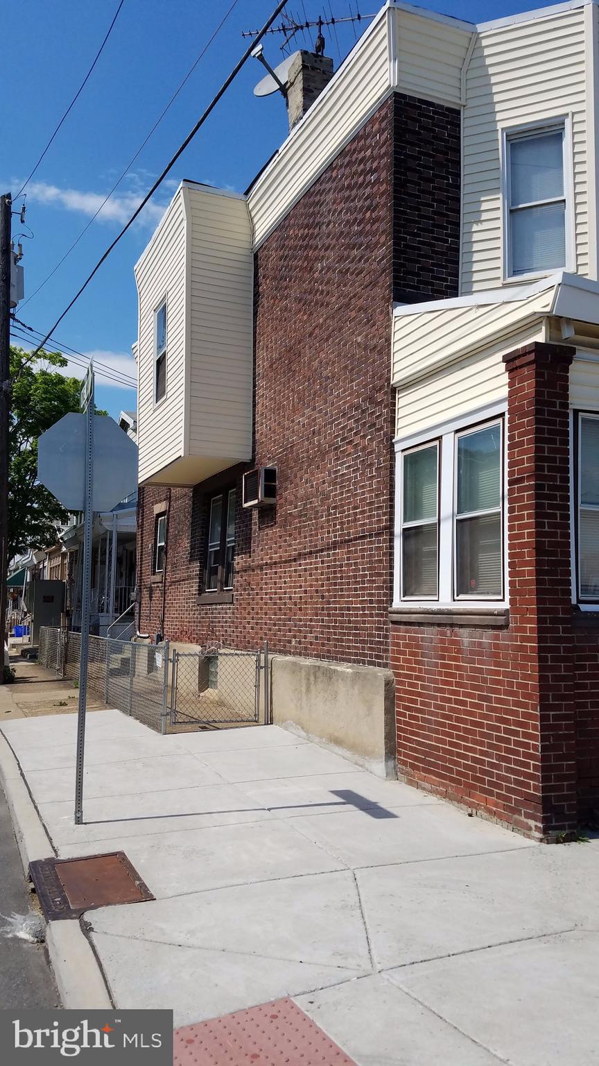 BRIDESBURG - Residential
