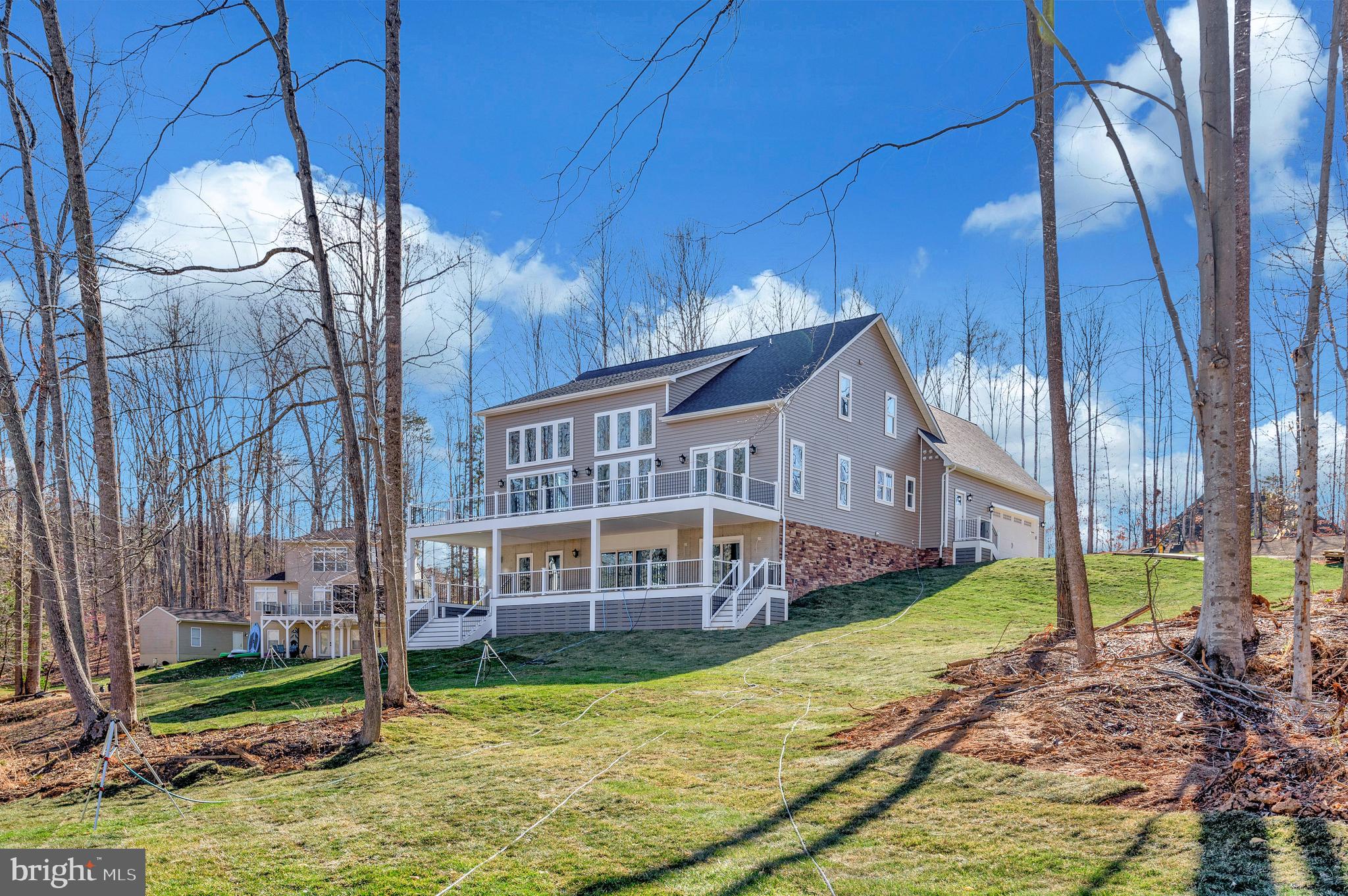 MILL RUN - Residential