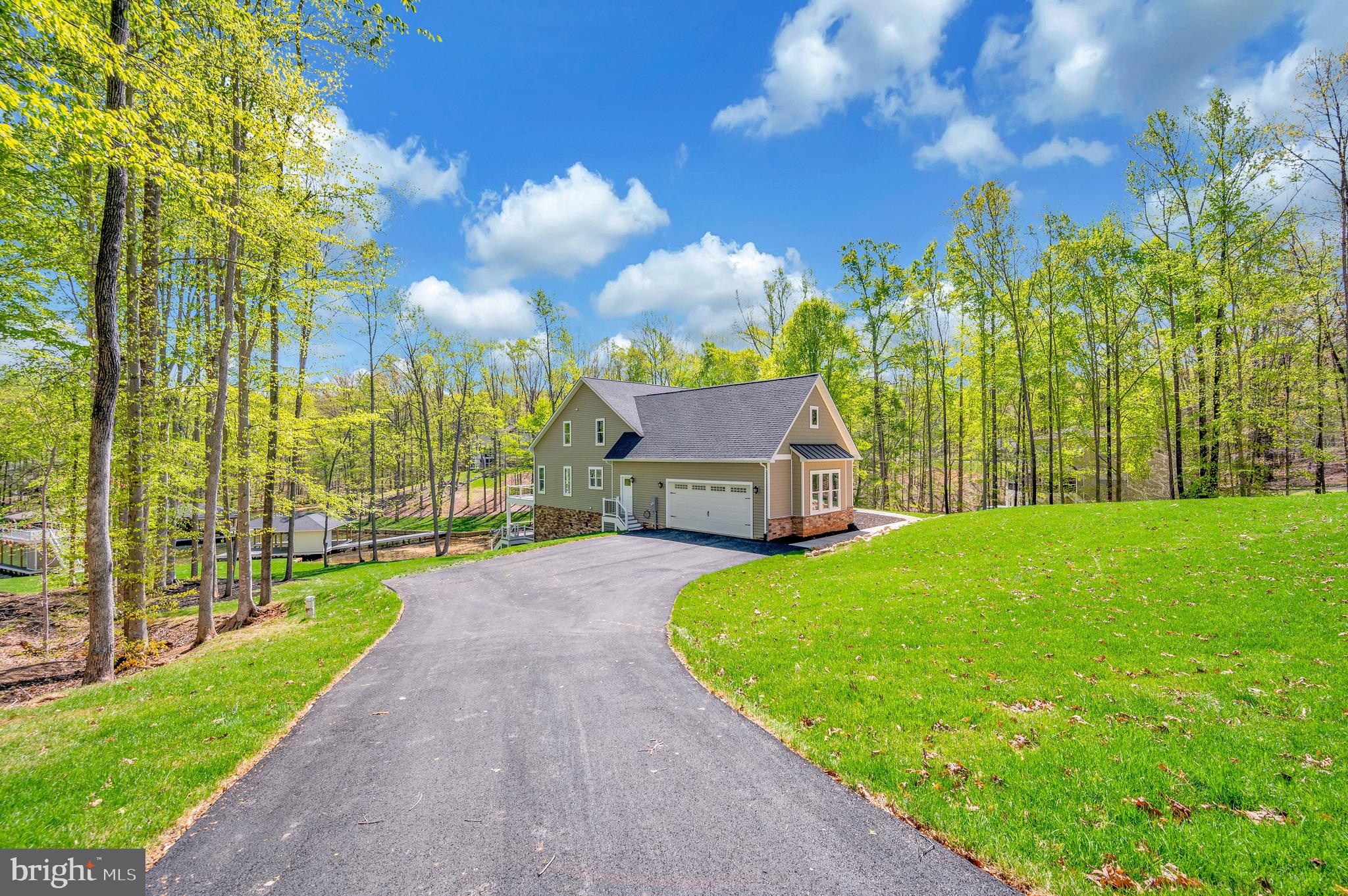 MILL RUN - Residential