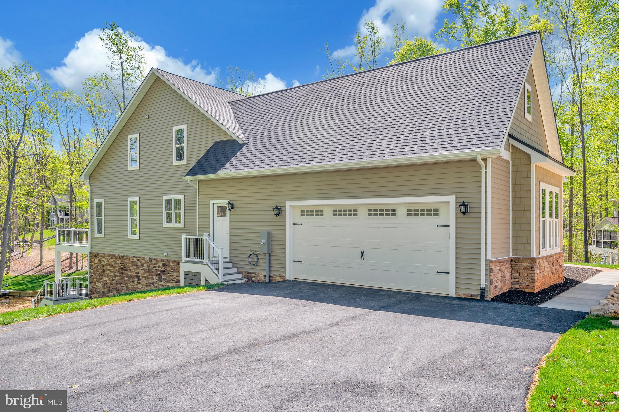 MILL RUN - Residential