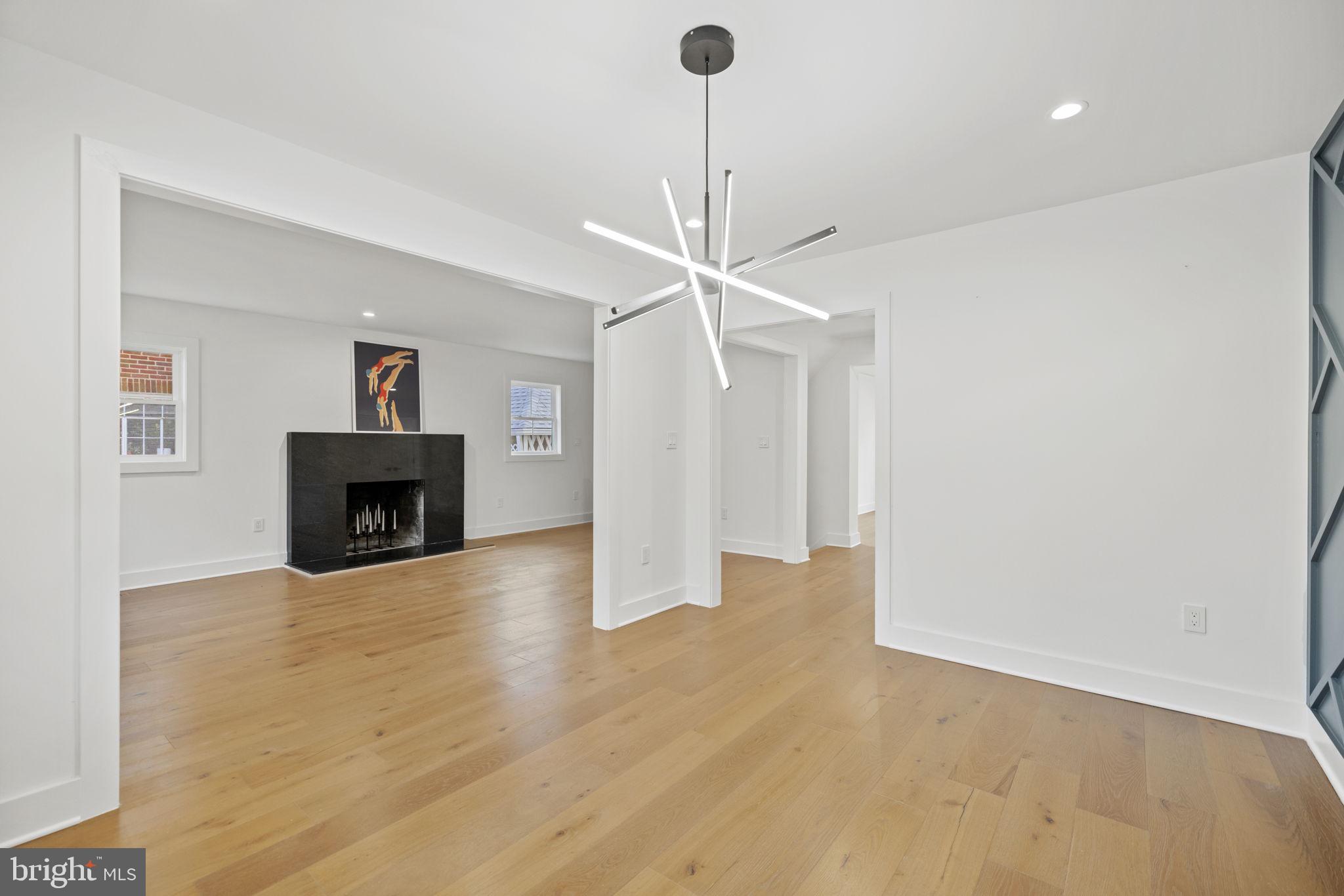 BRADDOCK HEIGHTS - Residential