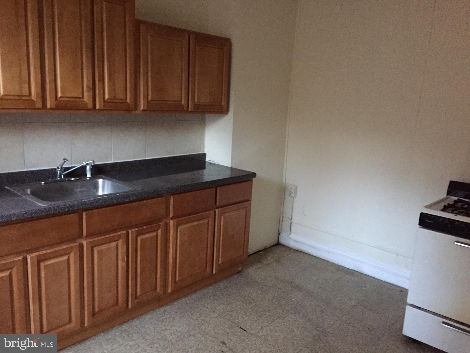 GERMANTOWN (EAST) - Residential