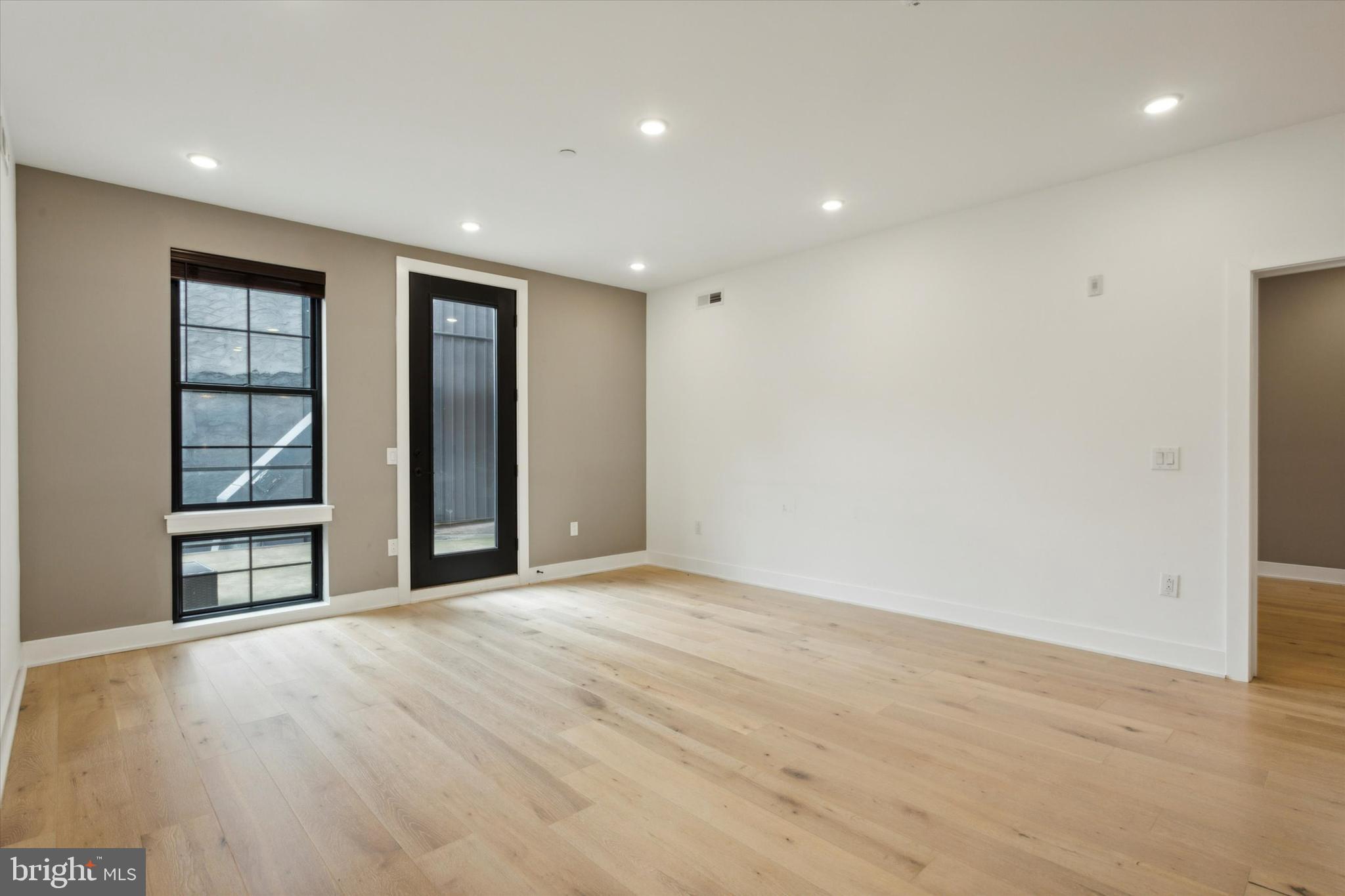 FISHTOWN - Residential Lease