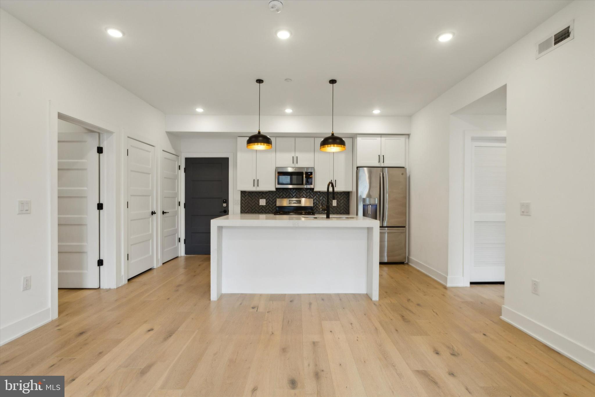 FISHTOWN - Residential Lease