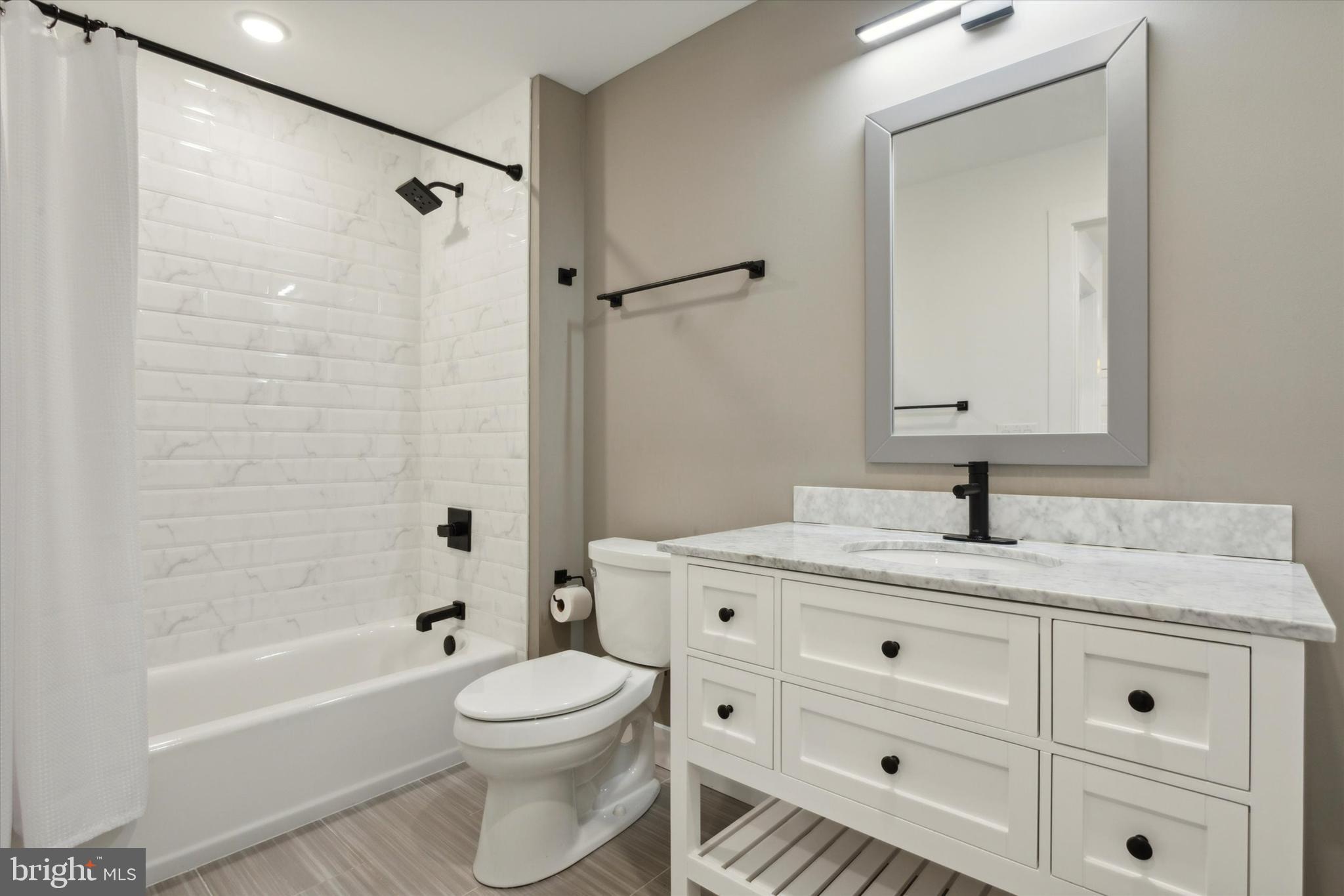 FISHTOWN - Residential Lease