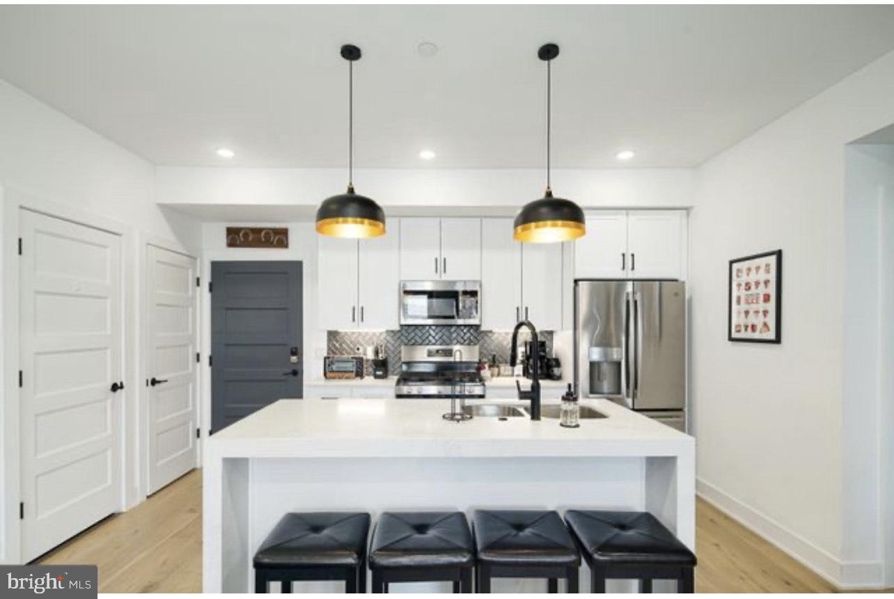 FISHTOWN - Residential Lease