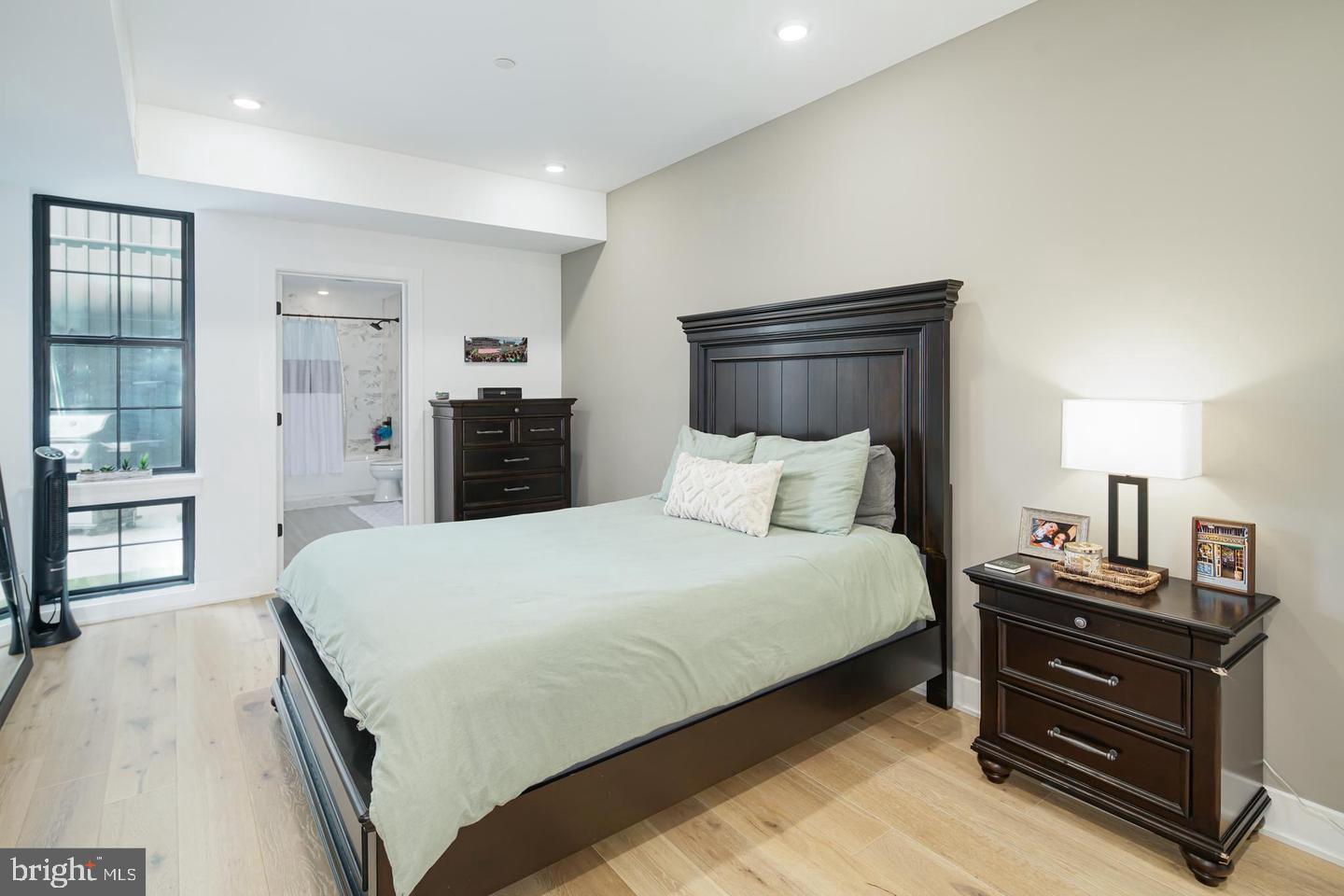 FISHTOWN - Residential Lease