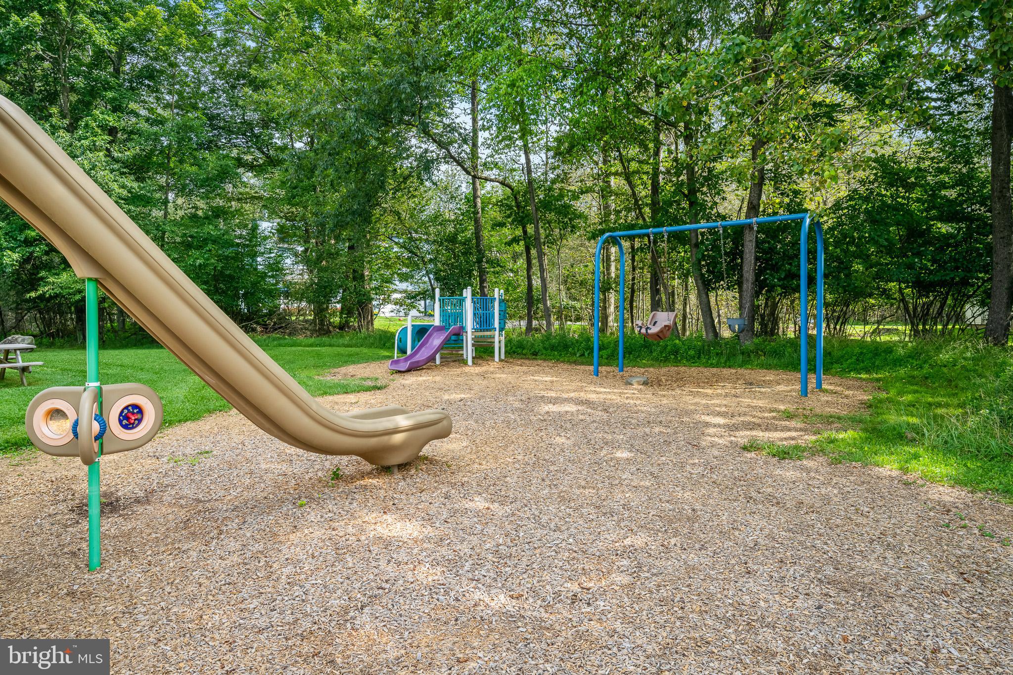 POCONO COUNTRY PLACE - Residential