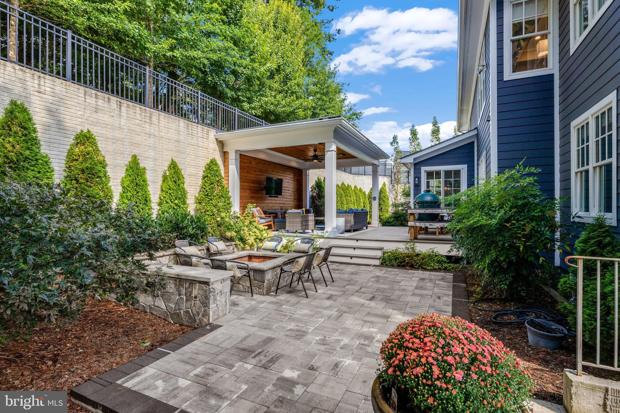 CHESTERBROOK ESTATES - Residential