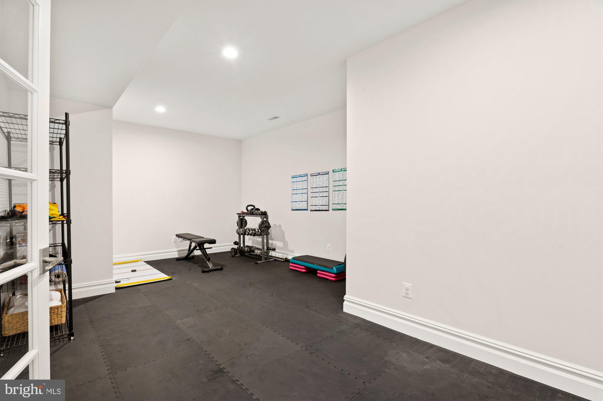 CHESTERBROOK ESTATES - Residential