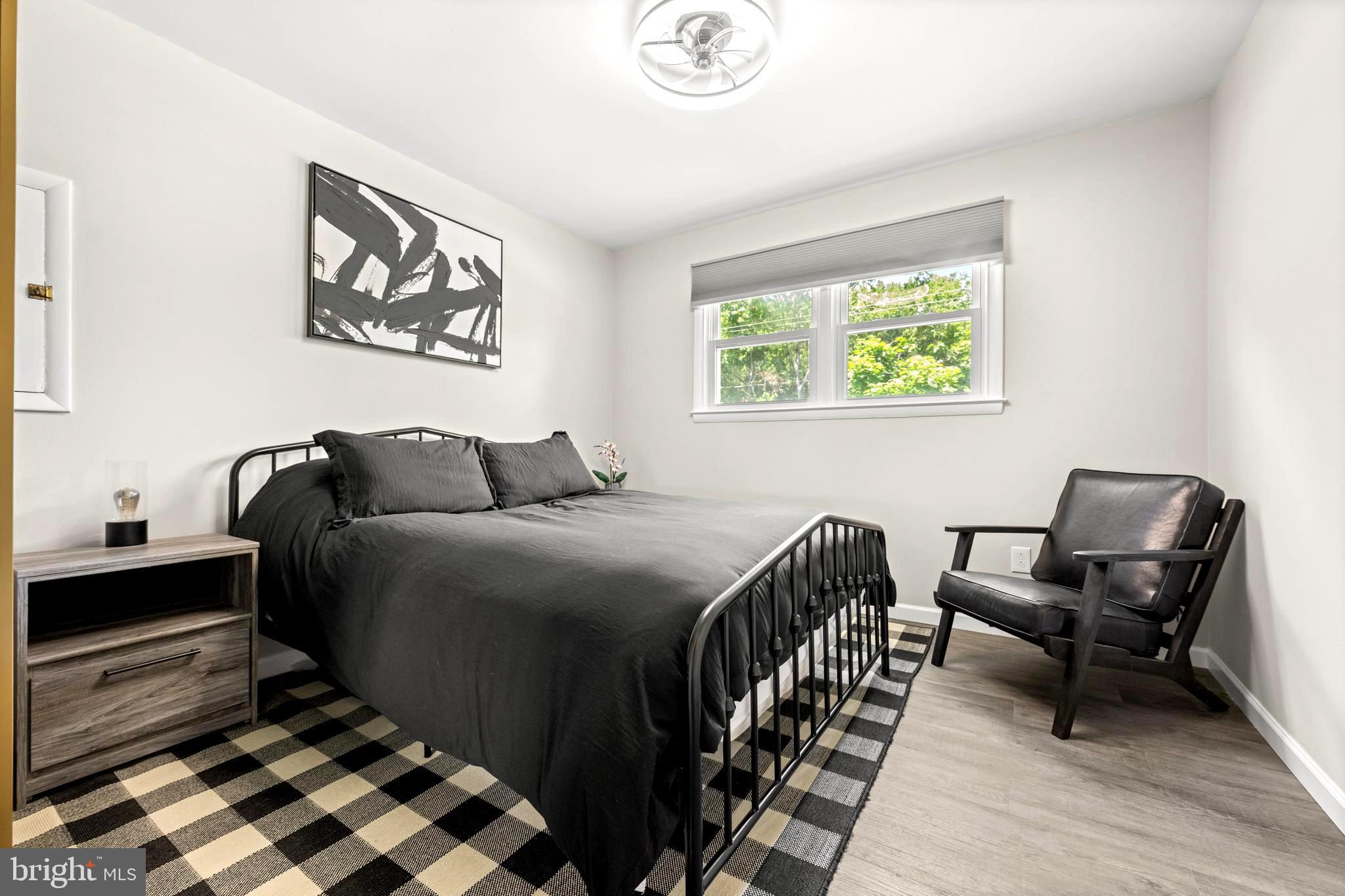 HOLIDAY HILLS - Residential