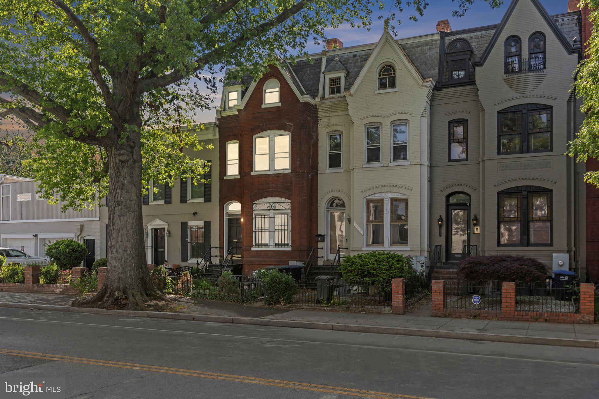 LOGAN - Residential