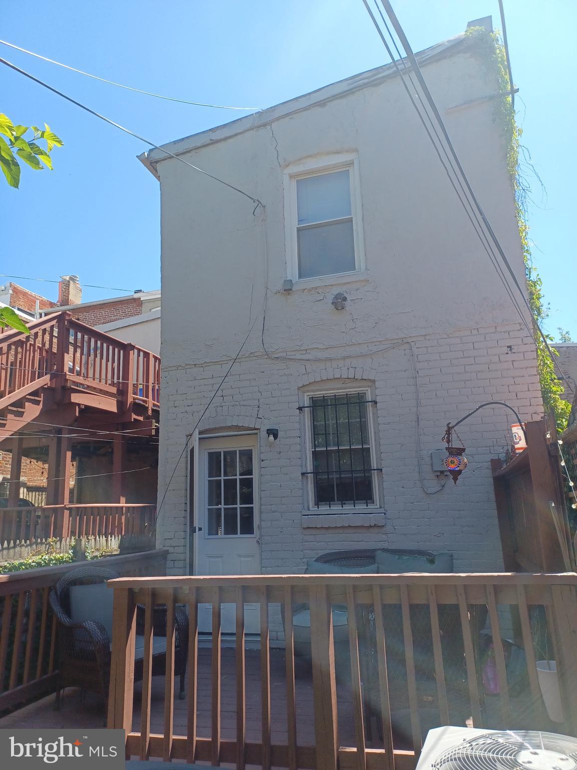 LOGAN - Residential