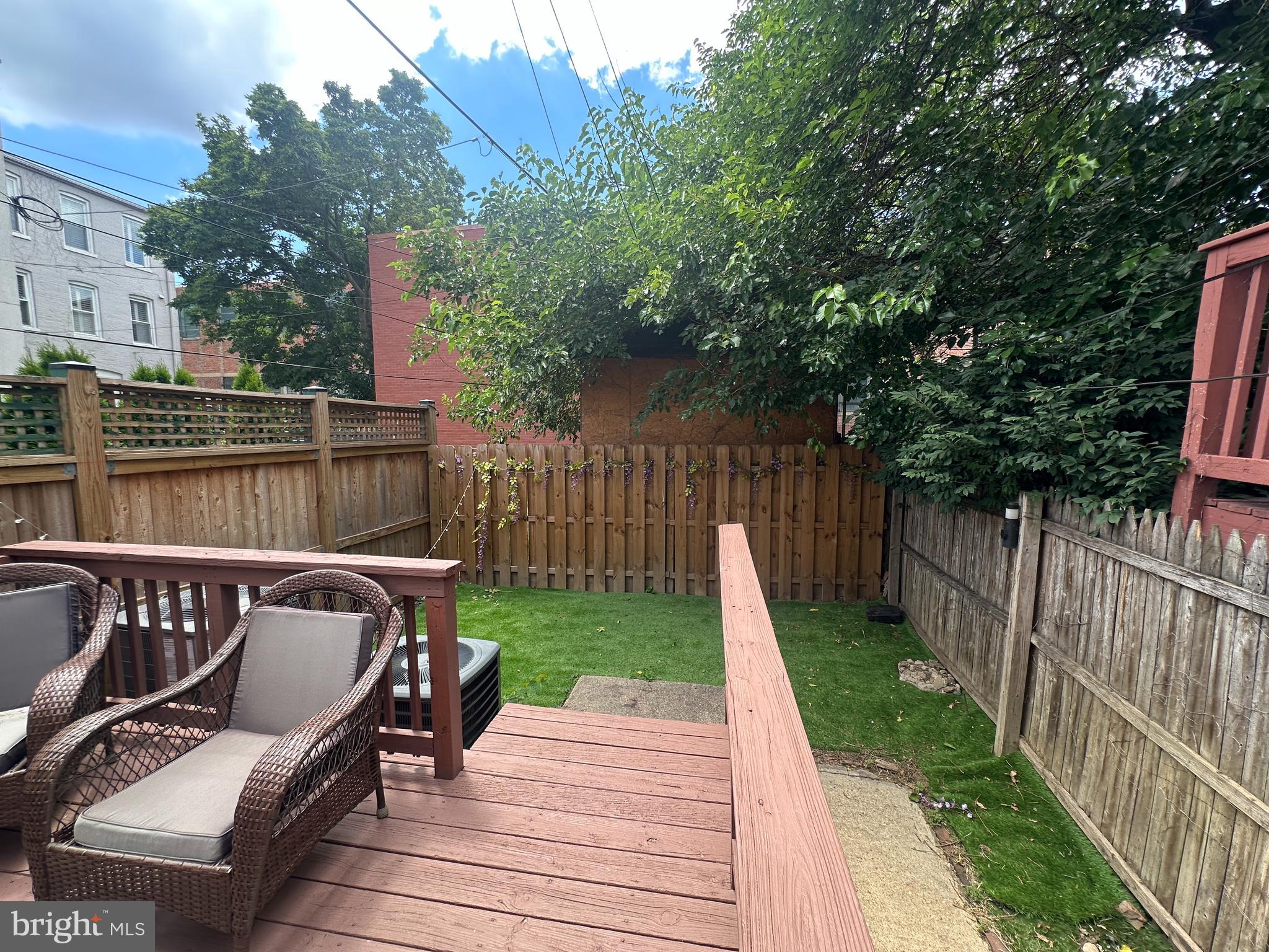 LOGAN - Residential