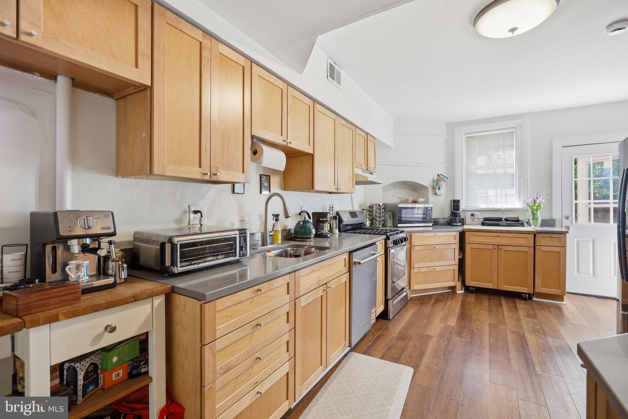 LOGAN - Residential