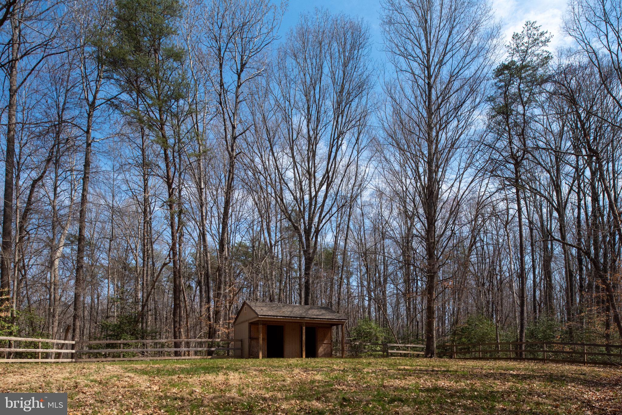SEVEN LAKES - Residential
