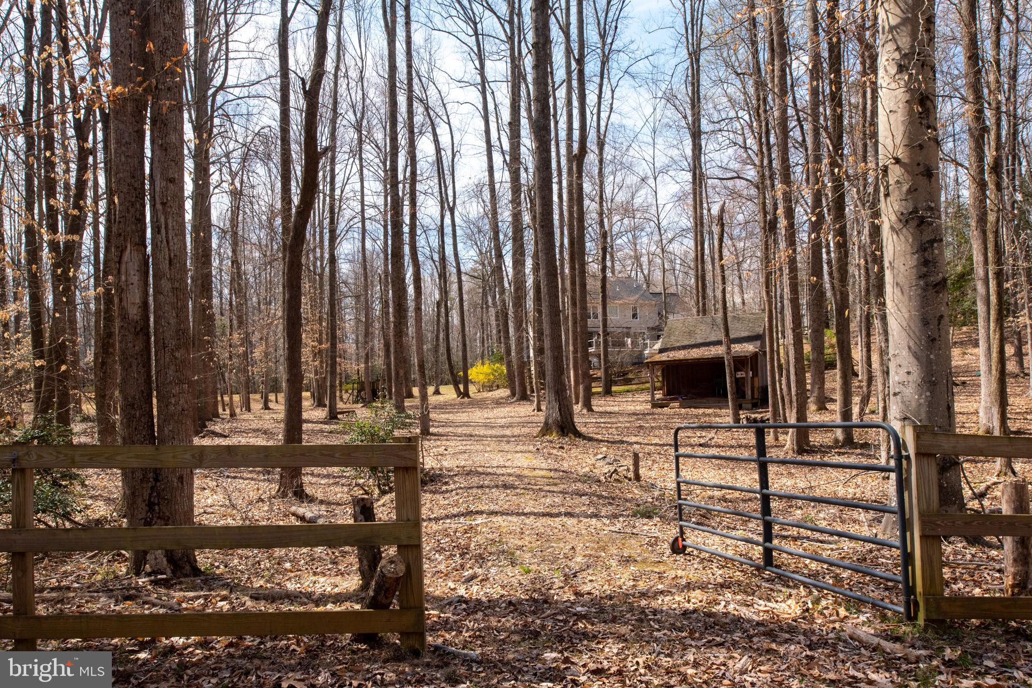 SEVEN LAKES - Residential