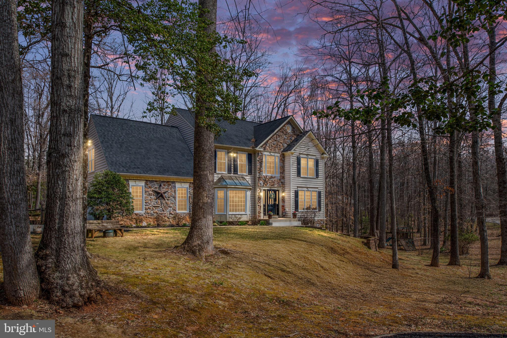 SEVEN LAKES - Residential