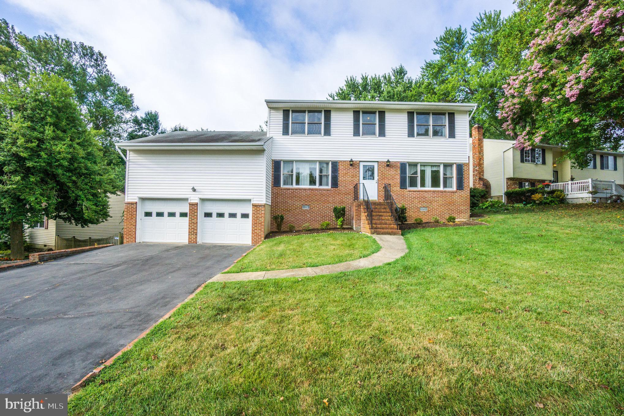 Sought after Chancellor Green Neighborhood. Original owner, and very well  cared for colonial on a quiet street, minutes from Central Park, Downtown. The home is in excellent condition, needs some updating and is priced accordingly.