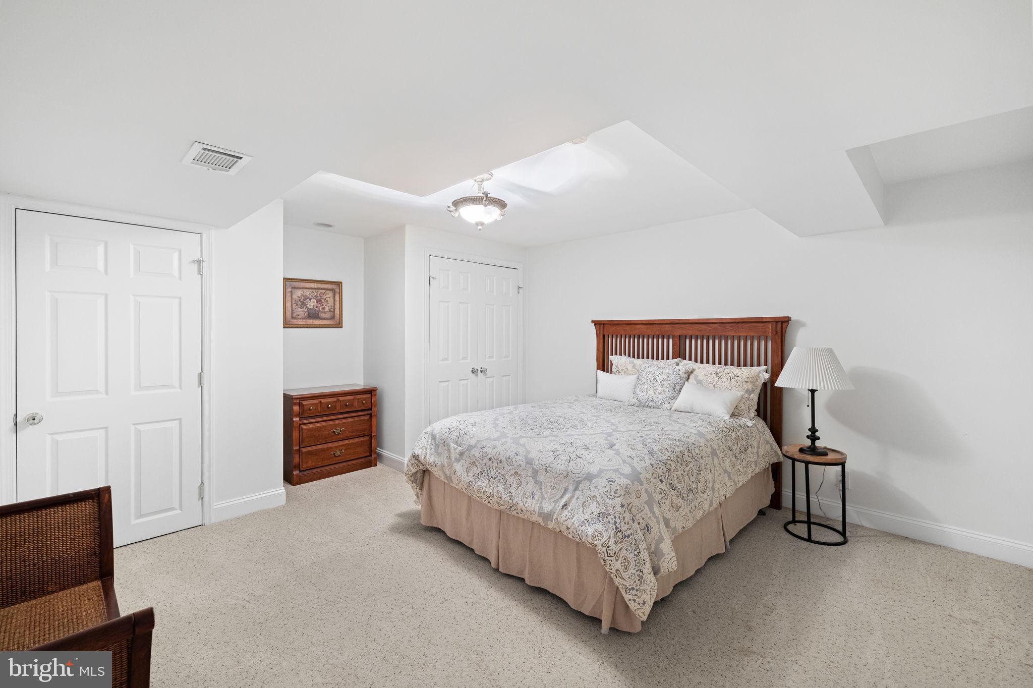 BLUE BELL CC - Residential