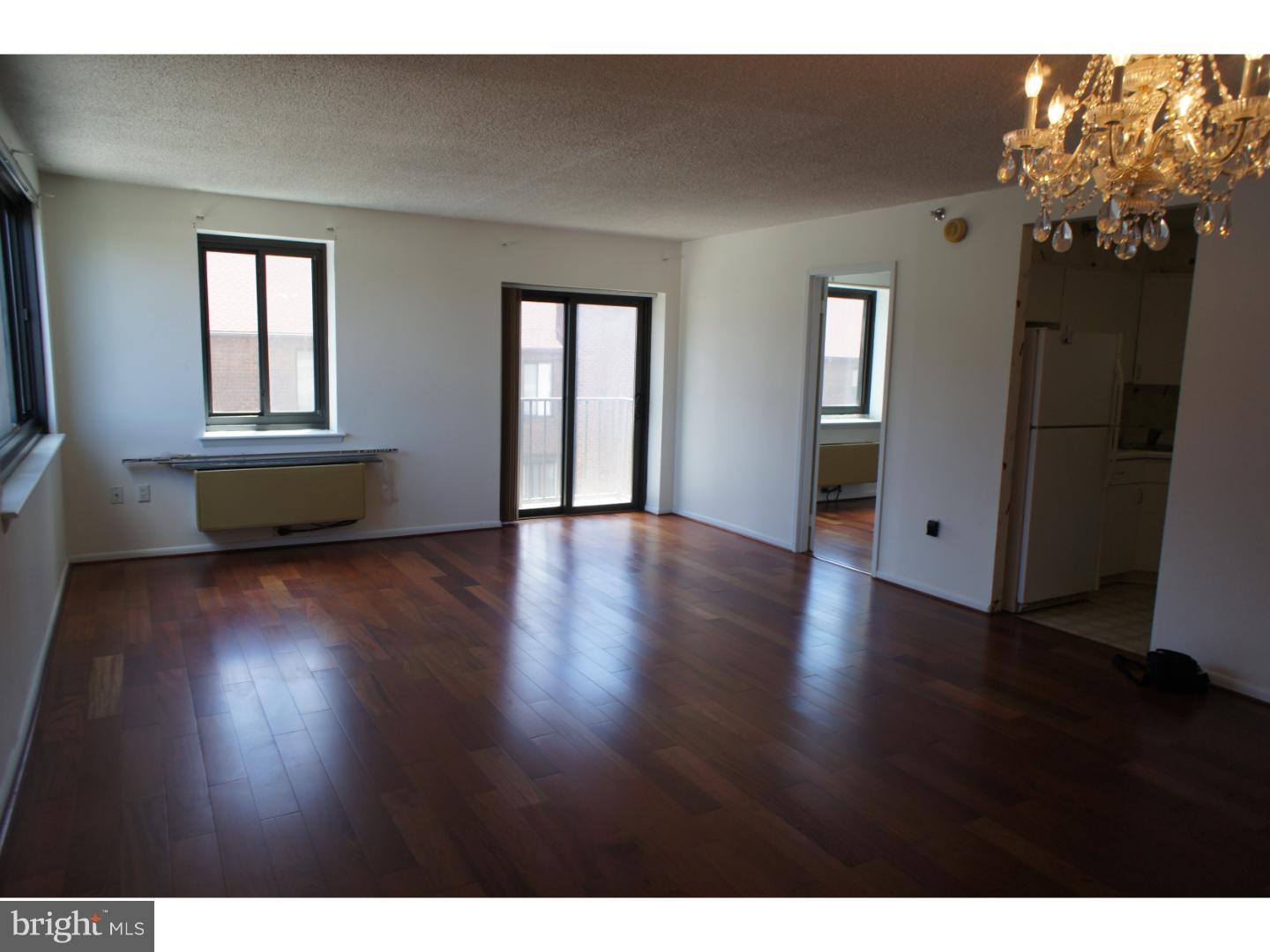 LOGAN SQUARE - Residential Lease